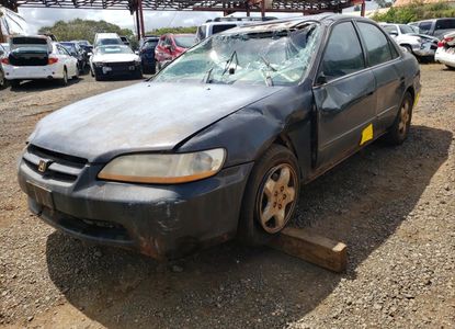 Vehicle Report for VIN 1HGCG1659YA072016 - Image 1