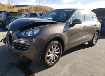 Отчет о транспортном средстве для VIN WP1AF2A24ELA32632 - изображение 1