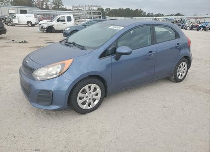 Vehicle Report for VIN KNADM5A33G6665362 - Image 1