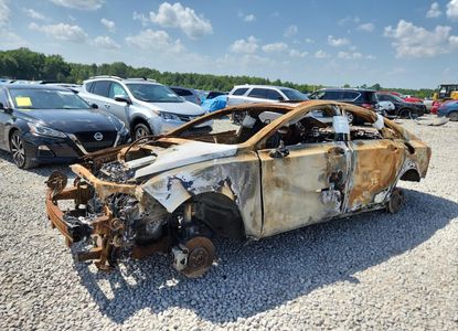 Vehicle Report for VIN 3LN6L2LU1FR626592 - Image 1