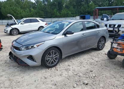 Informe del vehículo para VIN 3KPF54AD0RE810608 - Imagen 1