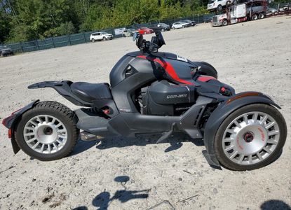 Raport vehicul pentru VIN 3JB2HEH47RJ000310 - Imaginea 1