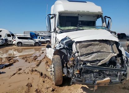 Vehicle Report for VIN 4V4NC9EH9KN205729 - Image 1