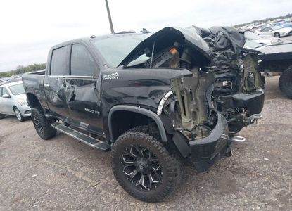 Vehicle Report for VIN 1GC1YREY4NF132876 - Image 1