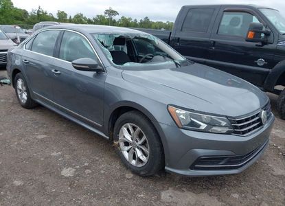 Raport pojazdu dla VIN 1VWAT7A38HC004849 - Obraz 1