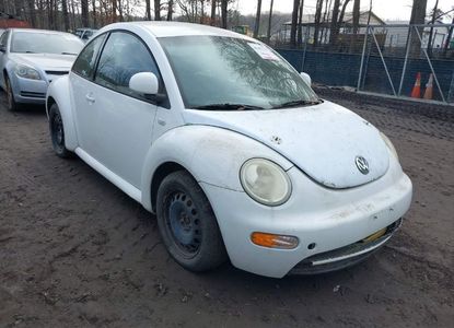 Raport pojazdu dla VIN 3VWBC21C9YM470201 - Obraz 1