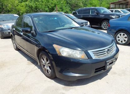 Informe del vehículo para VIN 1HGCP2F47AA090047 - Imagen 1