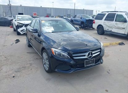 Raport pojazdu dla VIN 55SWF4KB1FU008356 - Obraz 1