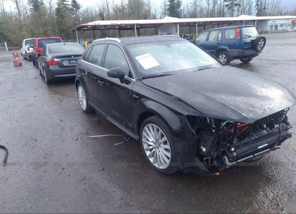 تقرير المركبة لـ VIN WAUTPBFFXHA035728 - الصورة 1