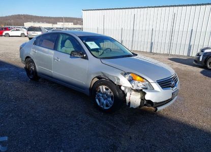 Vehicle Report for VIN 1N4AL21E89N469084 - Image 1