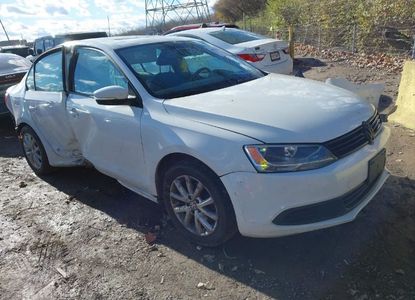 Vehicle Report for VIN 3VWBX7AJ5BM006555 - Image 1