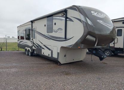 Raport pojazdu dla VIN 573FS3827E1100988 - Obraz 1