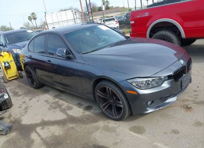 Informe del vehículo para VIN WBA3B5C55DF590806 - Imagen 1