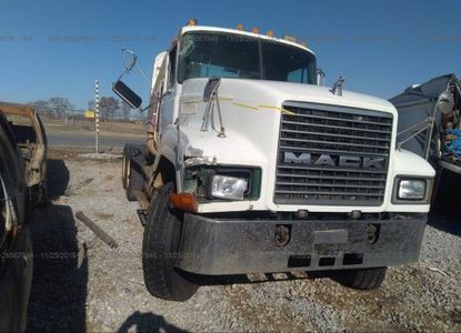 Fahrzeugbericht für VIN 1M1AA12Y2SW055480 – Bild 1