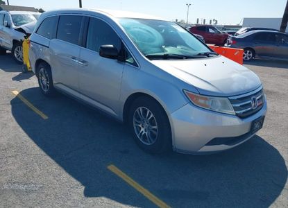 Vehicle Report for VIN 5FNRL5H43DB044603 - Image 1