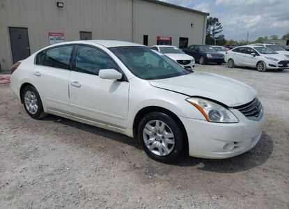 Vehicle Report for VIN 1N4AL2AP5AN440955 - Image 1