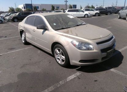 Vehicle Report for VIN 1G1ZB5E01CF326455 - Image 1