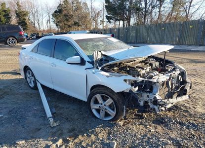 Raport pojazdu dla VIN 4T1BF1FK7EU454988 - Obraz 1