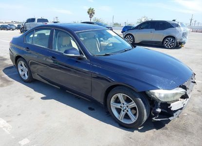 Vehicle Report for VIN WBA3C1C58CA696975 - Image 1