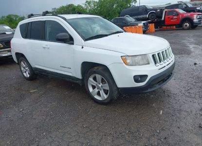 Raport pojazdu dla VIN 1J4NT1FB1BD192076 - Obraz 1