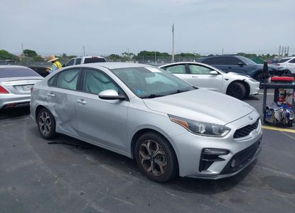 Raport pojazdu dla VIN 3KPF24AD6KE044933 - Obraz 1