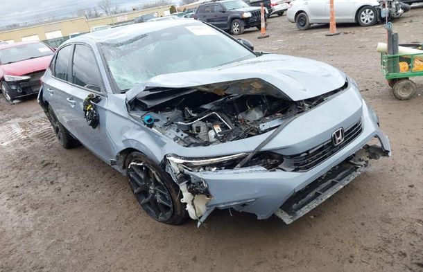 Informe del vehículo para VIN 2HGFE2F52RH574443 - Imagen 1