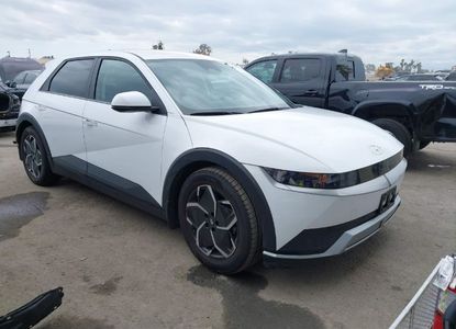 Raport pojazdu dla VIN KM8KN4AE2NU072776 - Obraz 1