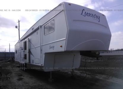 Доклад за превозно средство за VIN 5CZ300R3191121530 - Изображение 1