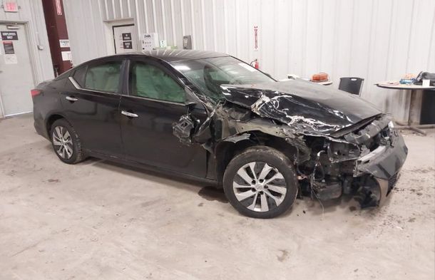 Informe del vehículo para VIN 1N4BL4BV9KC145657 - Imagen 1