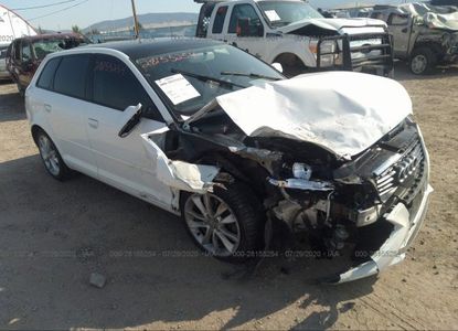 Rapport sur le véhicule pour VIN WAUBEAFMXCA028121 - Image 1