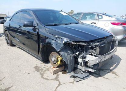 Informe del vehículo para VIN WDDSJ4EB3EN040337 - Imagen 1