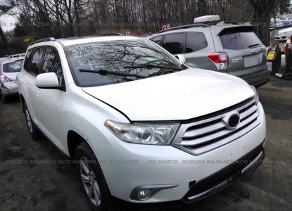 ავტომობილის ანგარიში VIN 5TDBK3EH0CS099407 -ისთვის - სურათი 1