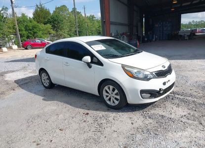 Raport pojazdu dla VIN KNADN4A38F6446595 - Obraz 1