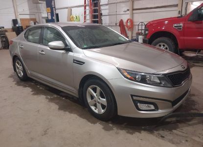 Vehicle Report for VIN KNAGM4A7XF5557951 - Image 1