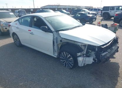 Raport pojazdu dla VIN 1N4BL4DV2SN312443 - Obraz 1