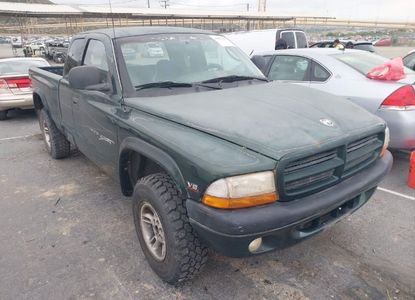 Vehicle Report for VIN 1B7GG22N0YS547462 - Image 1