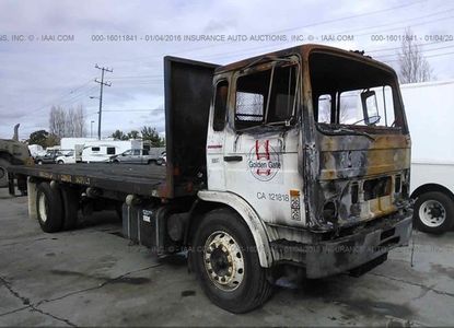 Звіт про транспортний засіб для VIN VG6M116A2YB203083 – зображення 1