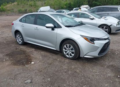 Vehicle Report for VIN 5YFB4MDE0SP259512 - Image 1