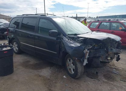 Raport pojazdu dla VIN 2D4RN5D13AR427353 - Obraz 1