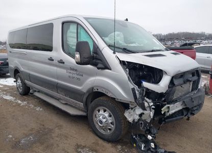 Informe del vehículo para VIN 1FBAX9YG0RKB44014 - Imagen 1