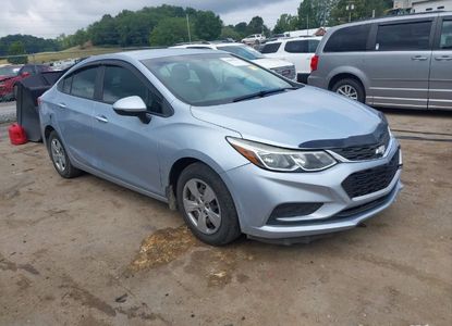 Доклад за превозно средство за VIN 1G1BB5SMXH7190658 - Изображение 1