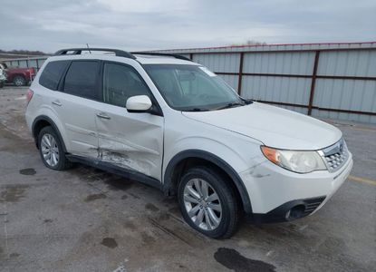 Raport pojazdu dla VIN JF2SHBEC3CH450944 - Obraz 1