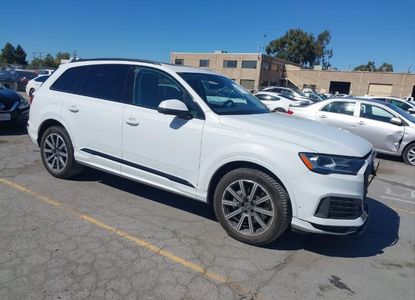 Informe del vehículo para VIN WA1LCBF70PD001313 - Imagen 1