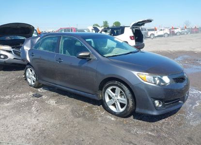 Informe del vehículo para VIN 4T1BF1FK7EU736404 - Imagen 1