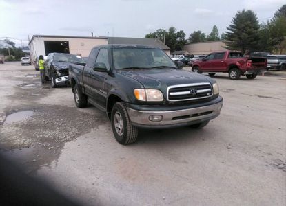 Informe del vehículo para VIN 5TBBT4810YS089882 - Imagen 1