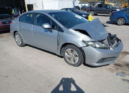 Vehicle Report for VIN 2HGFB2F57DH583723 - Image 1