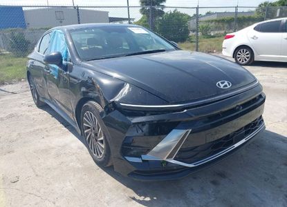 Vehicle Report for VIN KMHL54JJ7RA102010 - Image 1