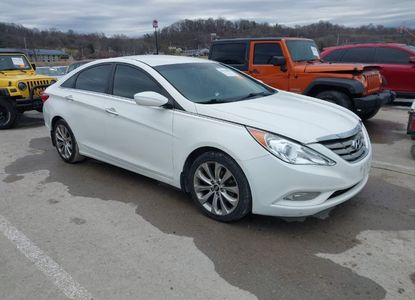 Vehicle Report for VIN 5NPEC4AB5DH522006 - Image 1