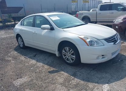 Informe del vehículo para VIN 1N4AL2AP2BN422379 - Imagen 1