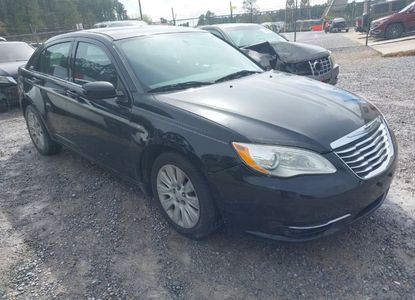 Informe del vehículo para VIN 1C3CCBAB7DN735376 - Imagen 1